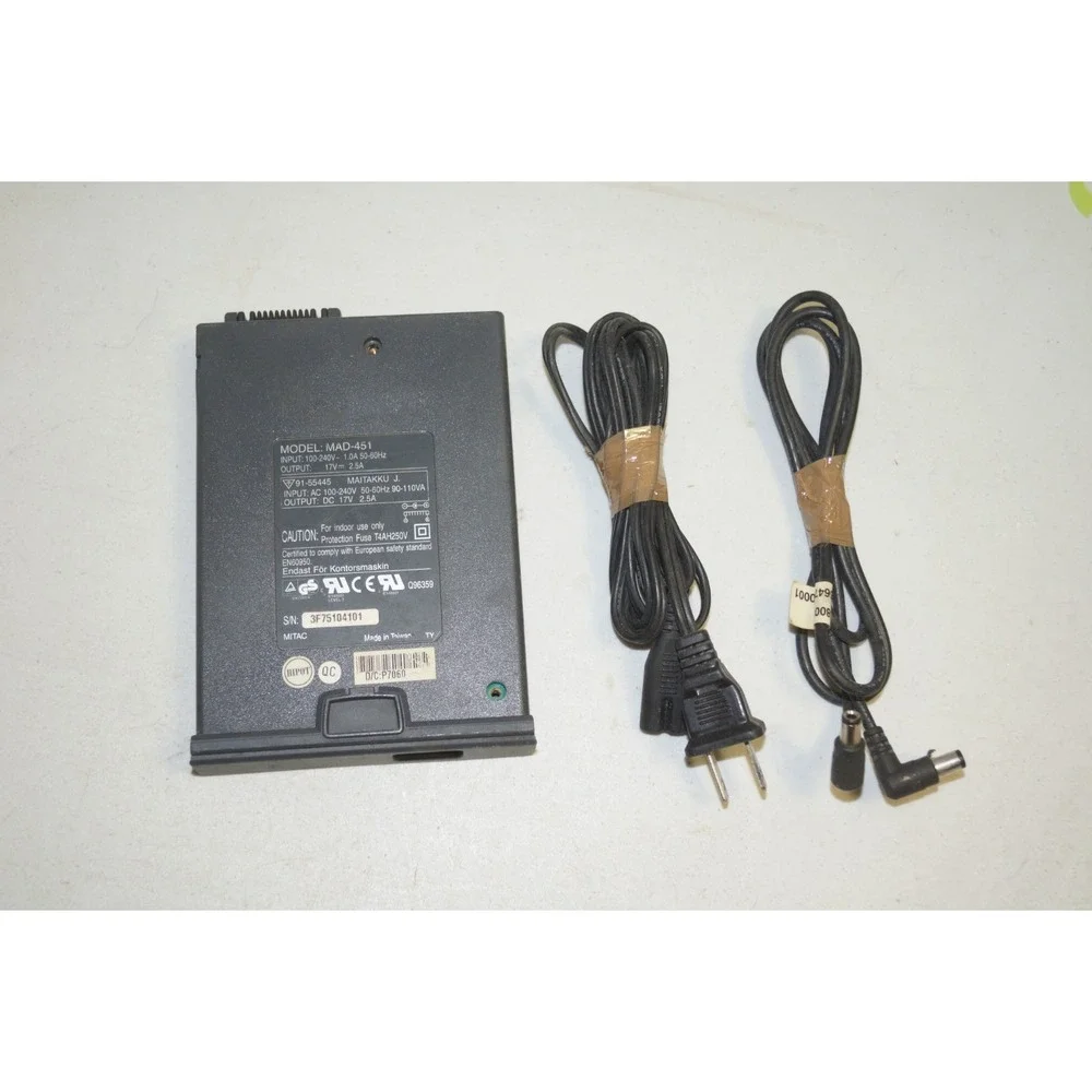 Mitac AC Adapter- Laptop MAD-451, 17V 2.5A - Picture 2 of 7